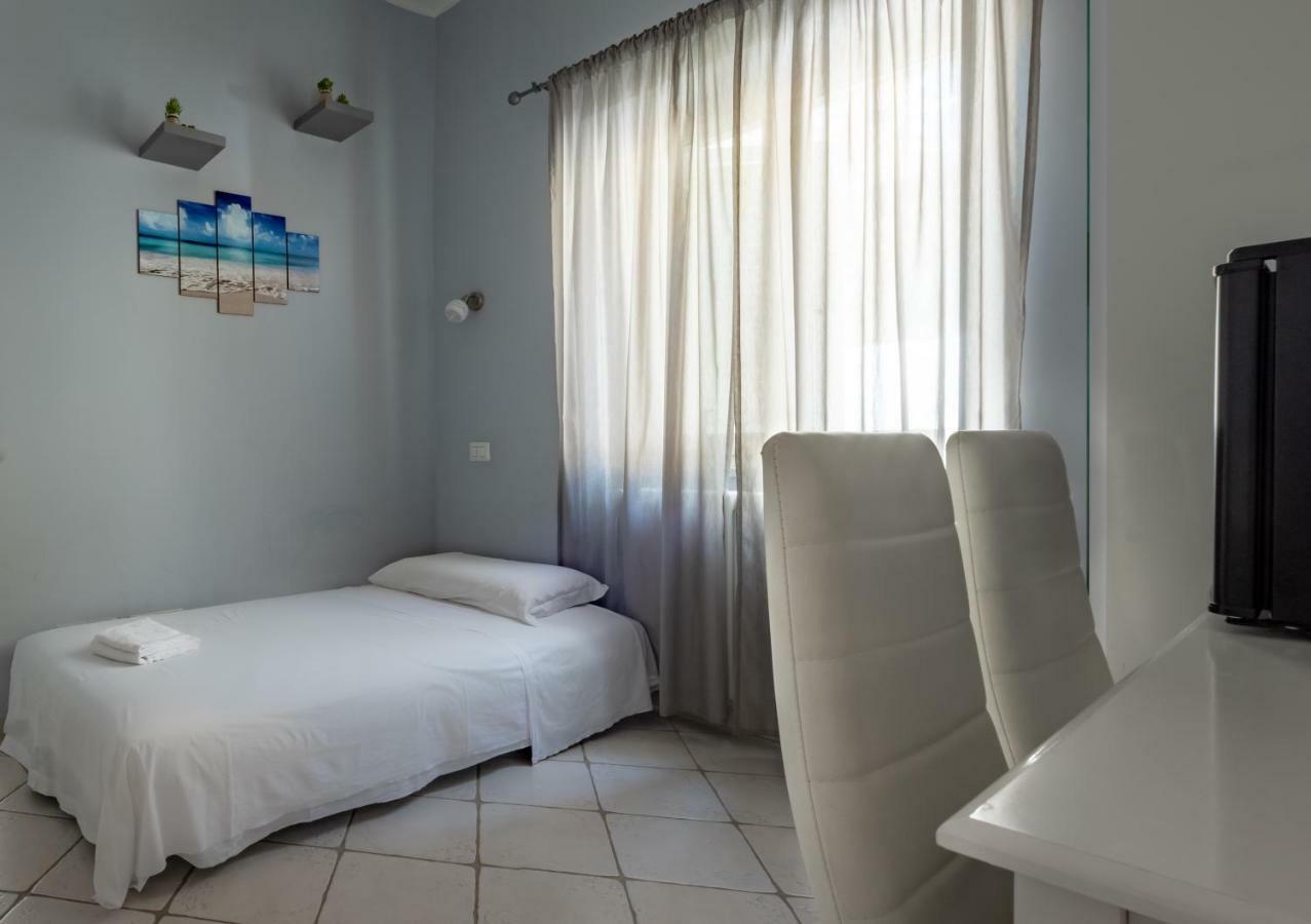 Albachiara Guest House Fiumicino Dış mekan fotoğraf